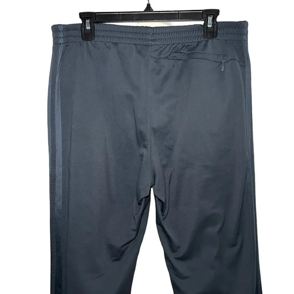 Adidas Men’s Track Pants Activewear Zip Pockets Gray Size Large - Picture 4 of 7